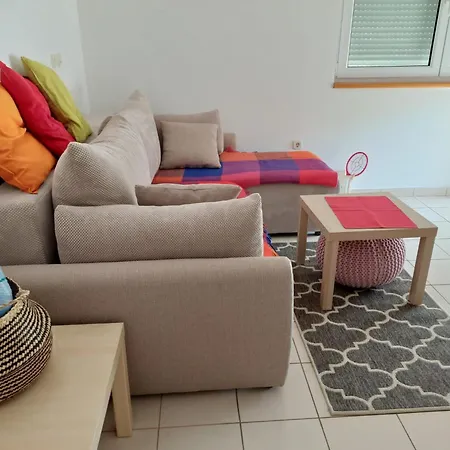 Dedic Apartamento Petrcane