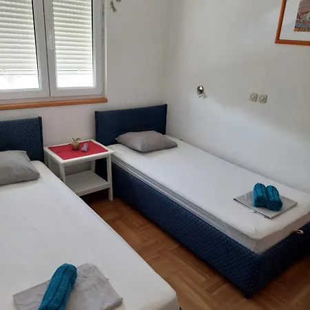Dedic Apartment *