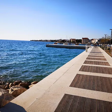 公寓 Dedic 佩特坎内