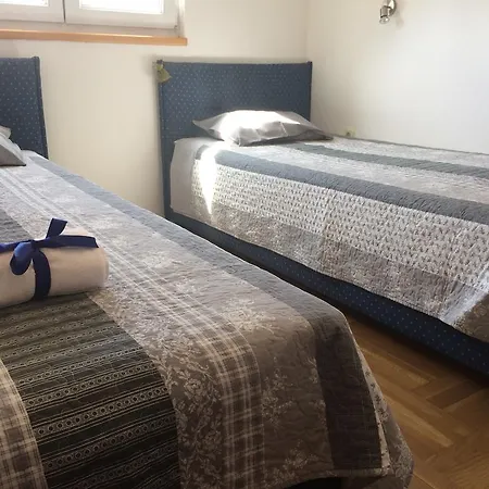 Apartamento Dedic Petrcane